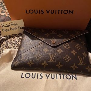 Authentic Louis Vuitton Lrg kirigami